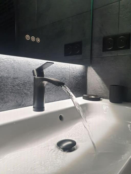 Superbe Appartement Avec Jacuzzi Et Exterieur Perpignan Exteriér fotografie