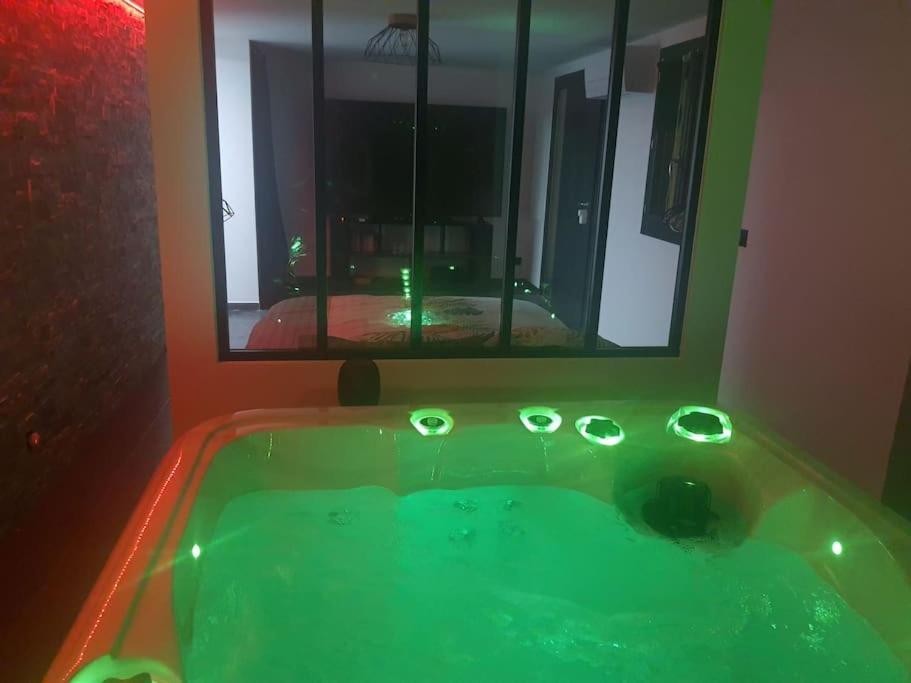 Superbe Appartement Avec Jacuzzi Et Exterieur Perpignan Exteriér fotografie
