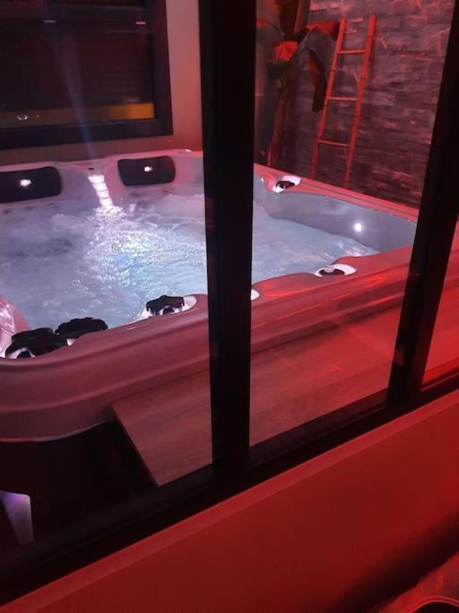 Superbe Appartement Avec Jacuzzi Et Exterieur Perpignan Exteriér fotografie